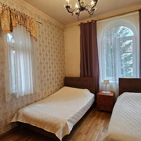 Palacyk 招待所 Chojnow