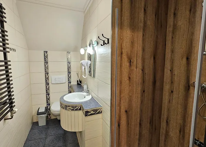 Guest house Palacyk Chojnow