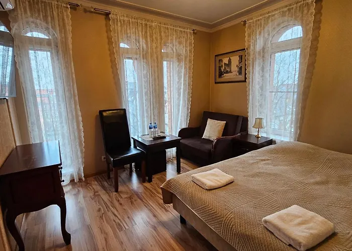 Palacyk ゲストハウス 3*